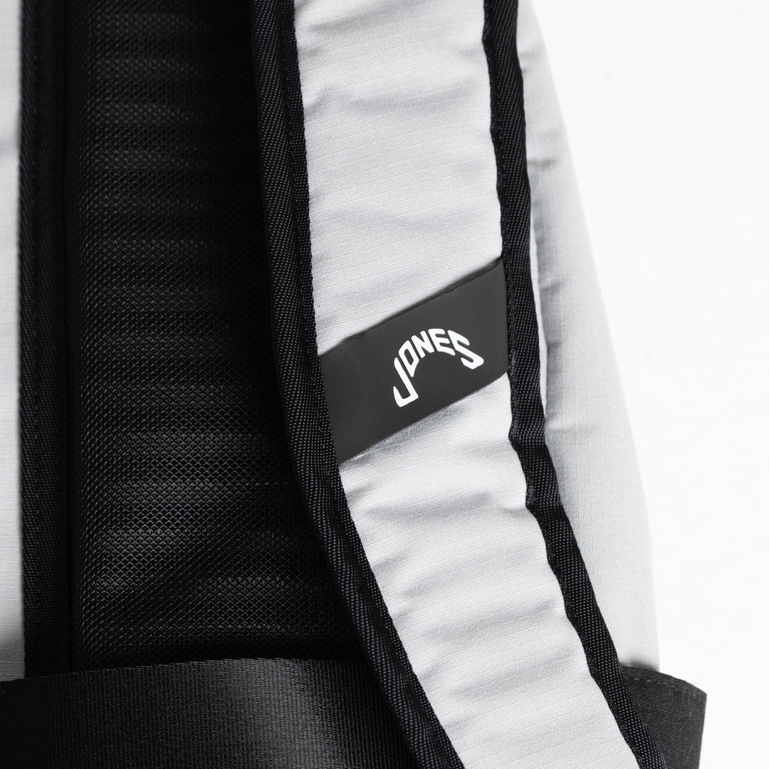 Georgia A2 Backpack - Moon Gray