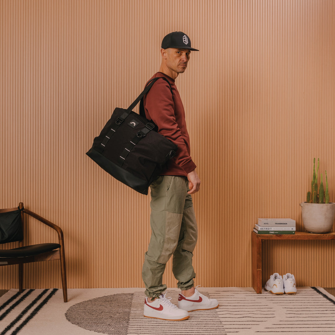 Field Tote - Black